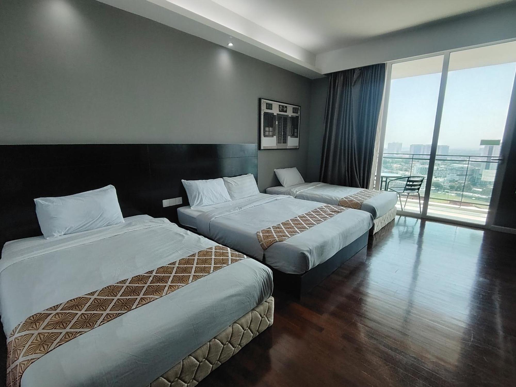 The Shore Residence Melaka Exterior photo